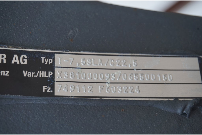 Mercedes-Benz F-8A/C22.5 - Front axle for Truck: picture 4 Mercedes-Benz F-8A/C22.5 - Front axle for Truck: picture 4