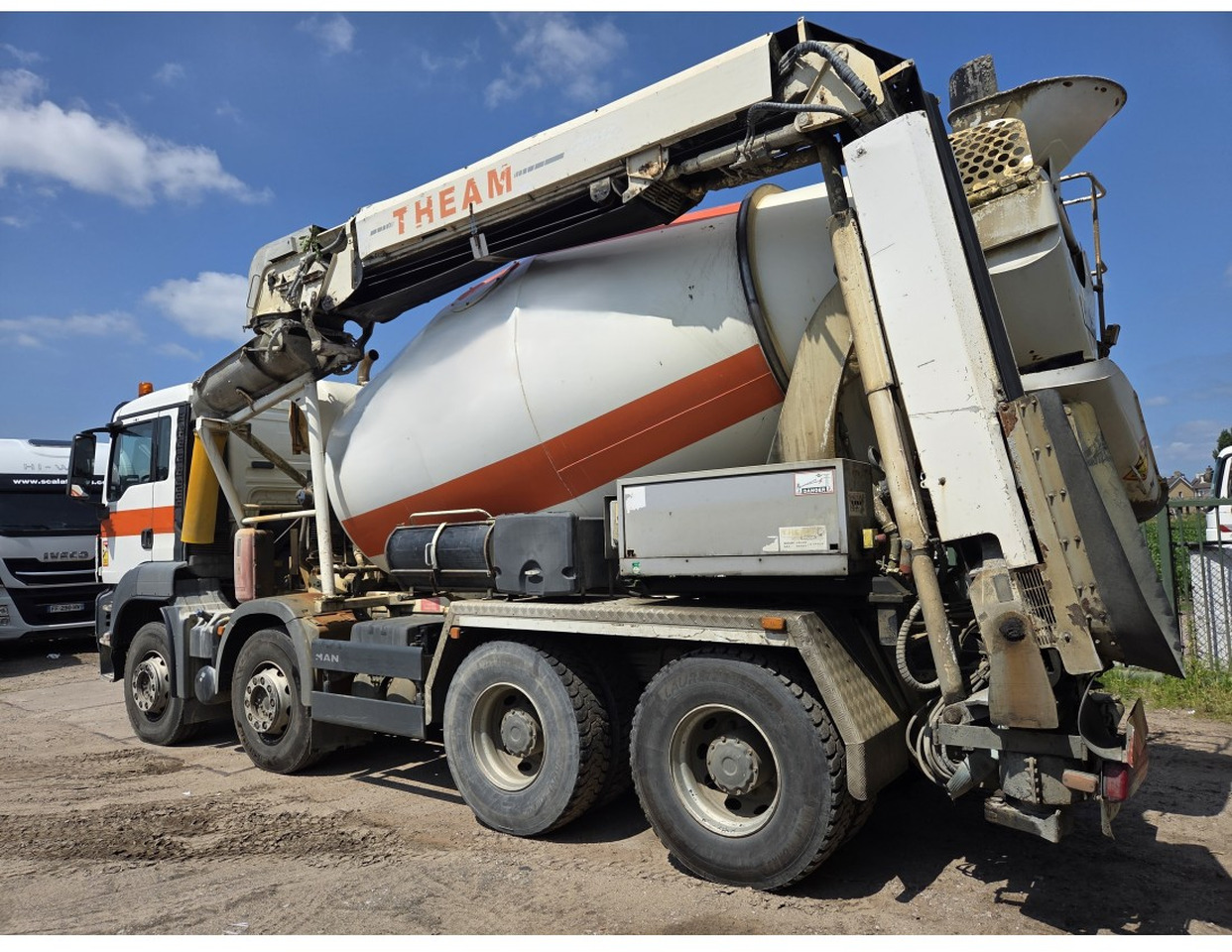 MAN TGS 35.400 8X4 Concrete Mixer Stetter Steelsuspension - Concrete mixer truck: picture 2 MAN TGS 35.400 8X4 Concrete Mixer Stetter Steelsuspension - Concrete mixer truck: picture 2