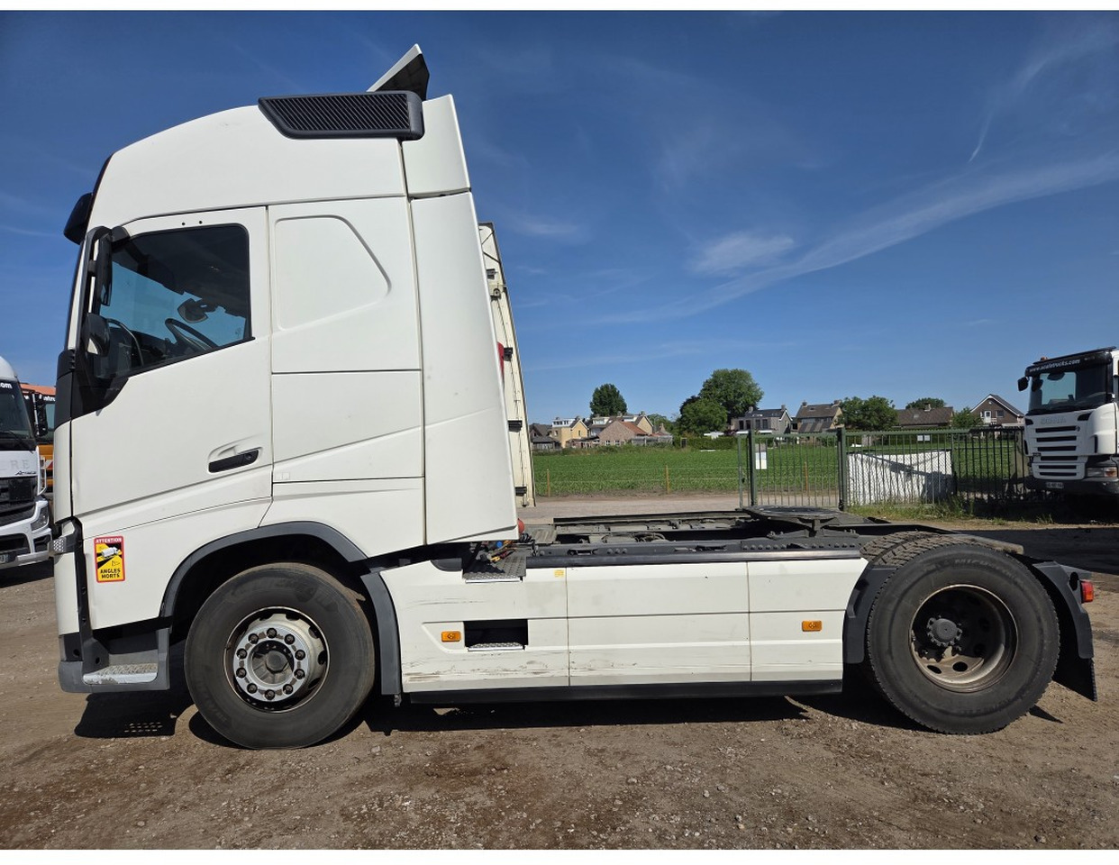 VOLVO FH 500 4X2 TRACTOR UNIT 2 TANKS VEB+ - Tractor unit: picture 3 VOLVO FH 500 4X2 TRACTOR UNIT 2 TANKS VEB+ - Tractor unit: picture 3