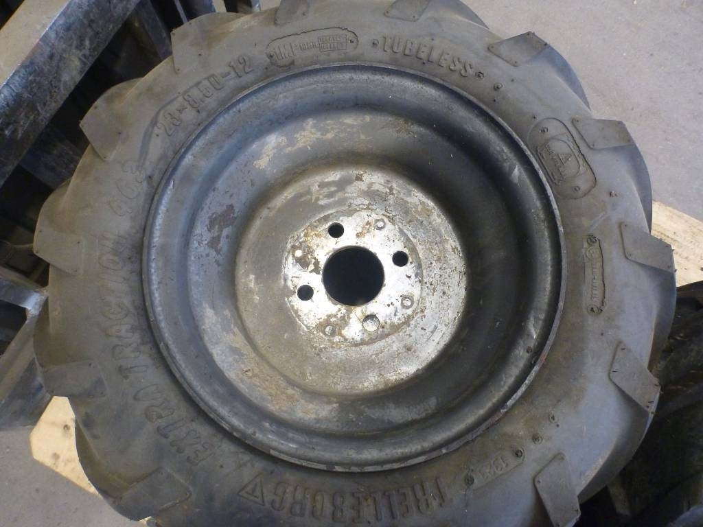 Däck med fälg Trelleborg, 23X8.50-12 - Axle and parts for Construction machinery: picture 2 Däck med fälg Trelleborg, 23X8.50-12 - Axle and parts for Construction machinery: picture 2