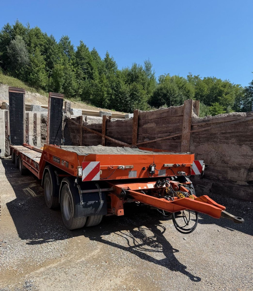 Goldhofer TZ-L 5-32/80, 44.6ton, 5 Achser gelenkt - Low loader trailer: picture 1 Goldhofer TZ-L 5-32/80, 44.6ton, 5 Achser gelenkt - Low loader trailer: picture 1