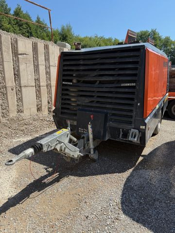 Kaeser M250 Kompressor, Anhänger trailer, 14bar - Air compressor: picture 1 Kaeser M250 Kompressor, Anhänger trailer, 14bar - Air compressor: picture 1