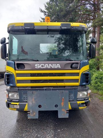 Scania P114 340 GB 4x2, E2, Welaki Gergen, Retarder Scania P114 340 GB 4x2, E2, Welaki Gergen, Retarder - Skip loader truck: picture 2 Scania P114 340 GB 4x2, E2, Welaki Gergen, Retarder Scania P114 340 GB 4x2, E2, Welaki Gergen, Retarder - Skip loader truck: picture 2