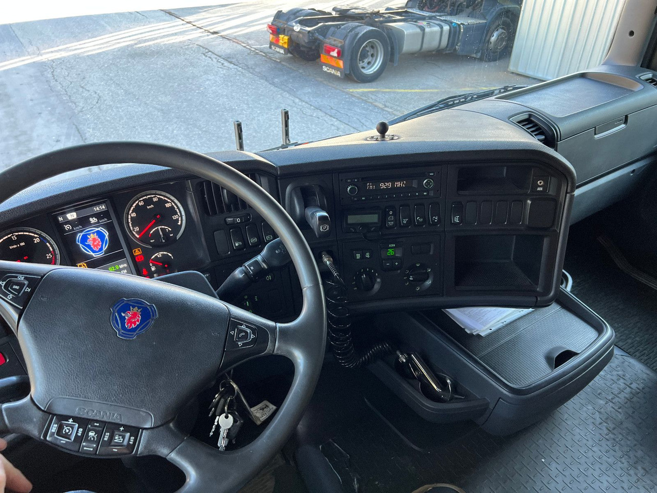 Scania R440 4x2, Euro 6, Ladebordwand, Retarder on lease Scania R440 4x2, Euro 6, Ladebordwand, Retarder: picture 16