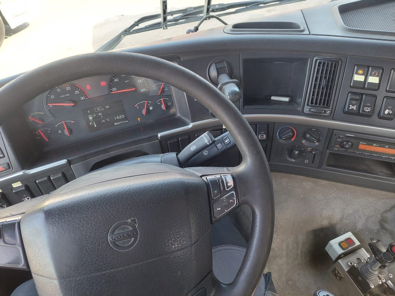 New Hook lift truck Volvo FMX-460 8x4R, E5, Mobas Abroll: picture 9
