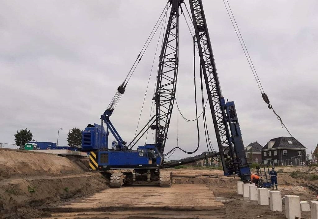 Hitachi KH300-3 PD - Crawler crane: picture 2 Hitachi KH300-3 PD - Crawler crane: picture 2