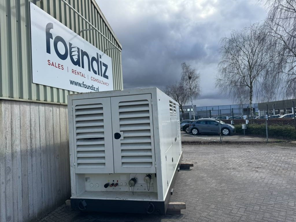 PVE 900 - Pile driver: picture 2 PVE 900 - Pile driver: picture 2