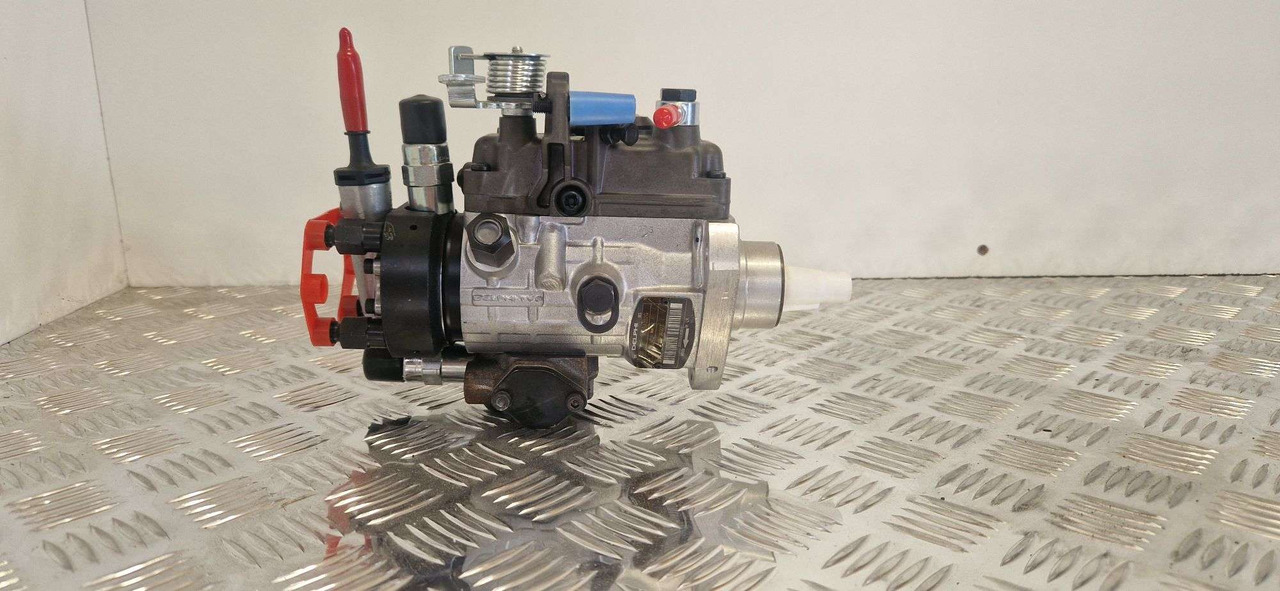 320/06927 12V injection pump 9323A252G Delphi - Engine and parts for Construction machinery: picture 4 320/06927 12V injection pump 9323A252G Delphi - Engine and parts for Construction machinery: picture 4