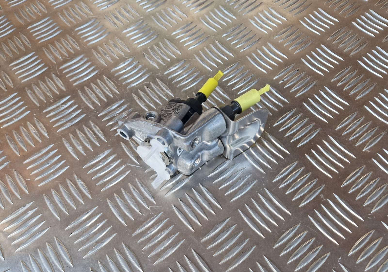 Genuine JCB BOSCH Dosing module 320/A9105 - Engine and parts for Construction machinery: picture 5 Genuine JCB BOSCH Dosing module 320/A9105 - Engine and parts for Construction machinery: picture 5