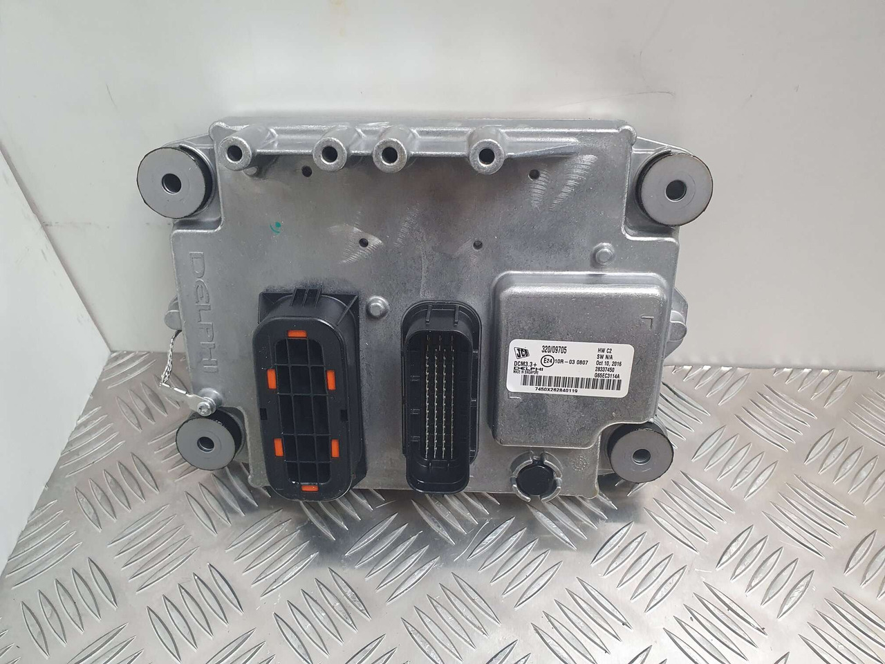 JCB blank ECU 320/09705 JCB ECM 444 T4 Delphi DCM3.3+ - Engine and parts for Construction machinery: picture 2 JCB blank ECU 320/09705 JCB ECM 444 T4 Delphi DCM3.3+ - Engine and parts for Construction machinery: picture 2