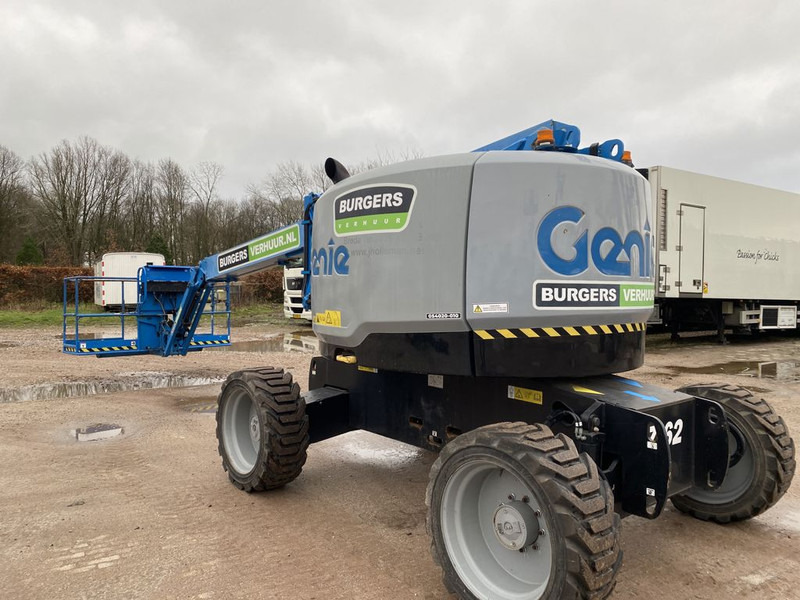 Genie Z62/40 - Articulated boom: picture 5 Genie Z62/40 - Articulated boom: picture 5