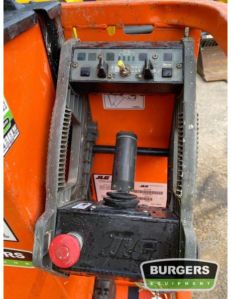 Aerial platform JLG 1230ES: picture 7