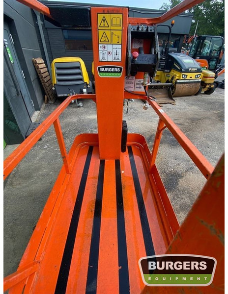 Aerial platform JLG 1230ES: picture 6