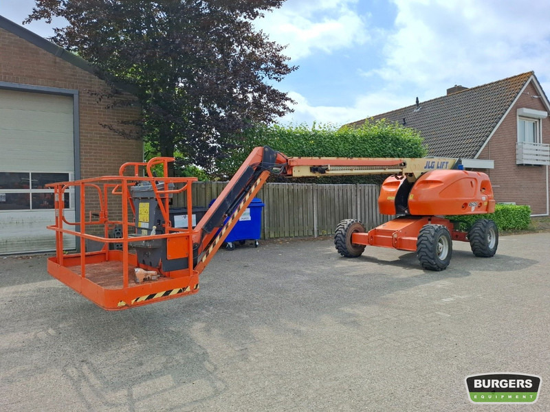 JLG 460SJ - Telescopic boom: picture 1 JLG 460SJ - Telescopic boom: picture 1