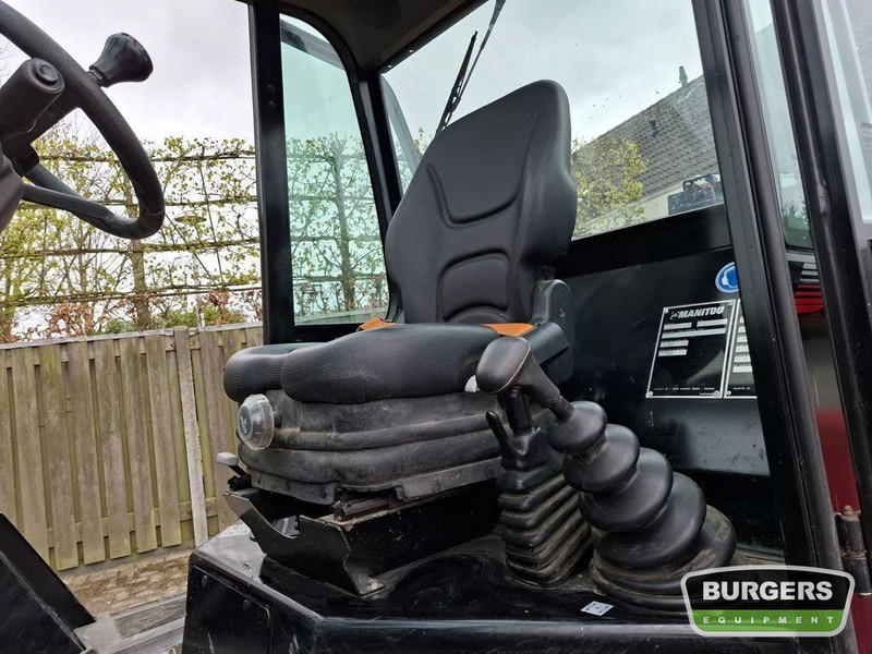 Rough terrain forklift Manitou M30-4: picture 9 Rough terrain forklift Manitou M30-4: picture 9