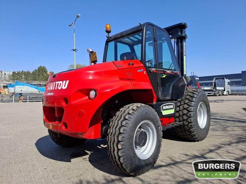 Manitou M50-4 - Rough terrain forklift: picture 3 Manitou M50-4 - Rough terrain forklift: picture 3