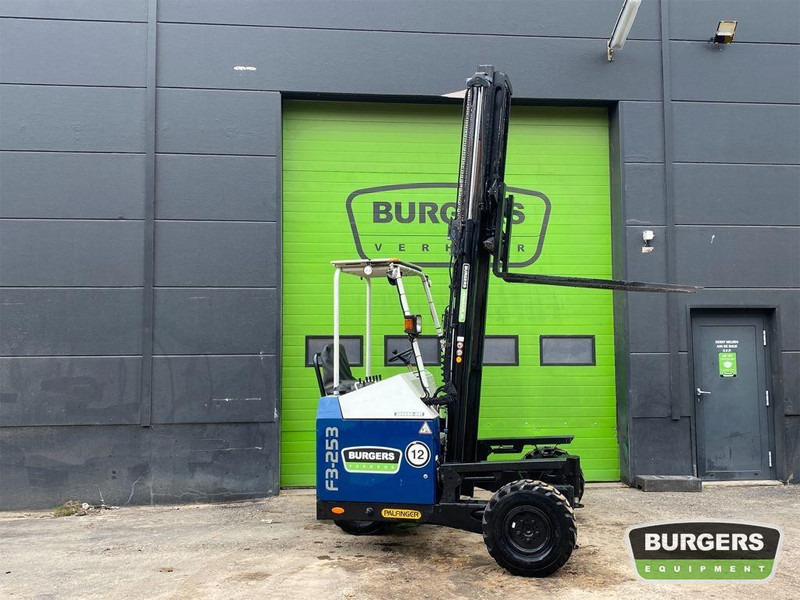 Palfinger F3253 GTS 4W - Truck mounted forklift: picture 1 Palfinger F3253 GTS 4W - Truck mounted forklift: picture 1