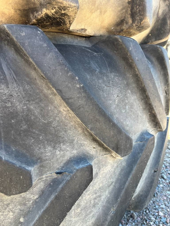 Michelin 540/65R38 till Massey Ferguson 6255 - Tire for Agricultural machinery: picture 5 Michelin 540/65R38 till Massey Ferguson 6255 - Tire for Agricultural machinery: picture 5