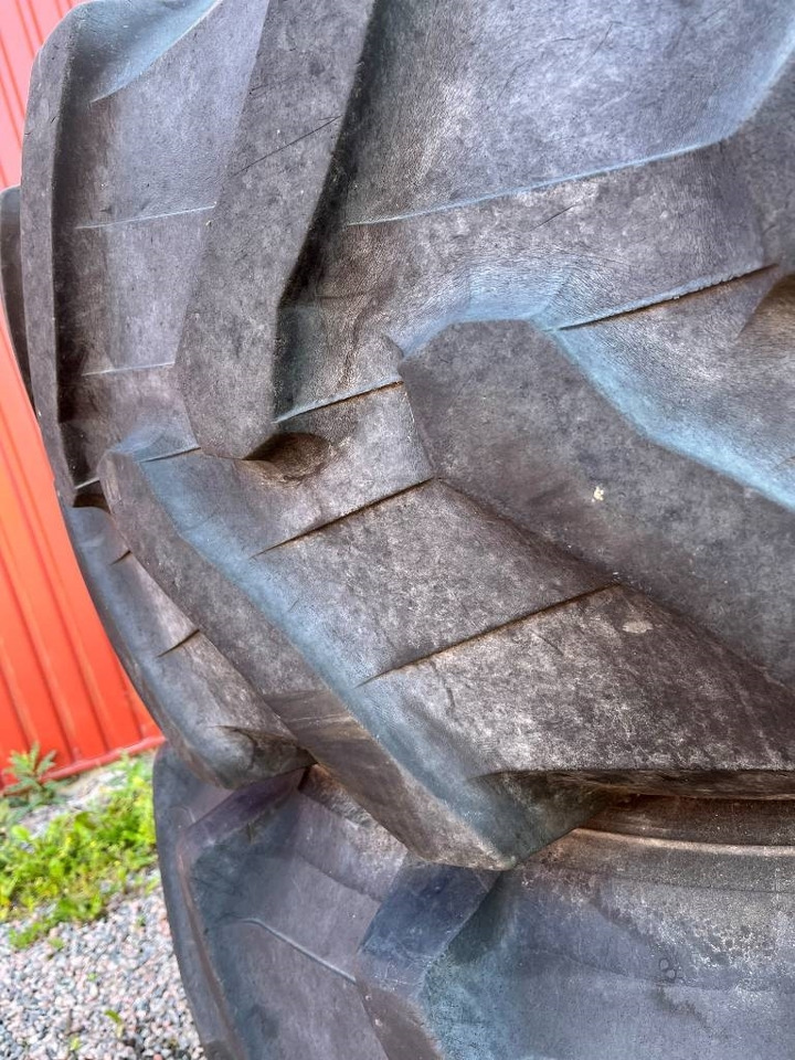 Trelleborg 520/85R38 till John Deere 7920 mfl - Tire for Agricultural machinery: picture 4 Trelleborg 520/85R38 till John Deere 7920 mfl - Tire for Agricultural machinery: picture 4