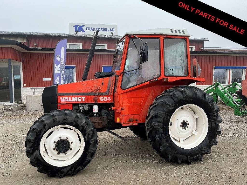 Valmet 604 Dismantled: only spare parts - Farm tractor: picture 1 Valmet 604 Dismantled: only spare parts - Farm tractor: picture 1
