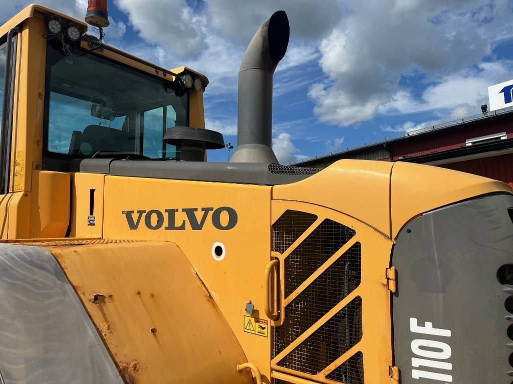 Wheel loader Volvo L 110 F: picture 11