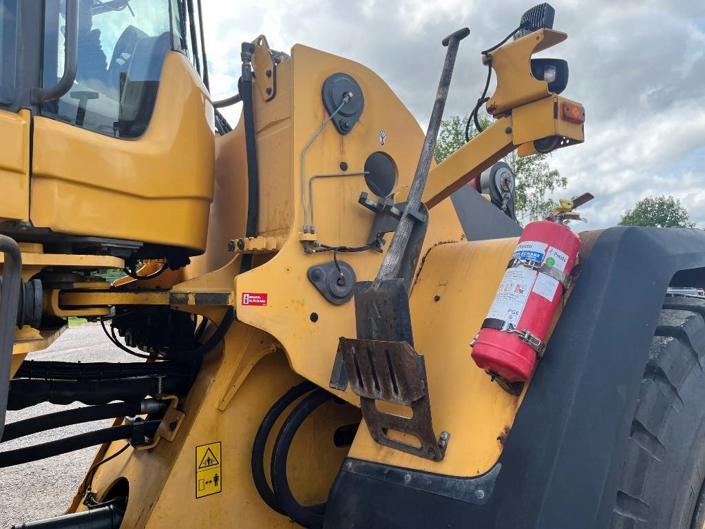 Wheel loader Volvo L 180 G: picture 9