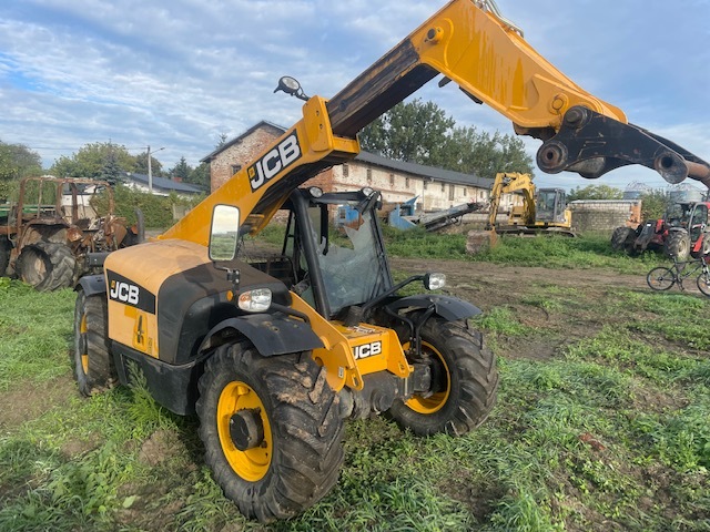 Telescopic handler JCB 527-58 agri 2011r. [CZĘŚCI]: picture 7