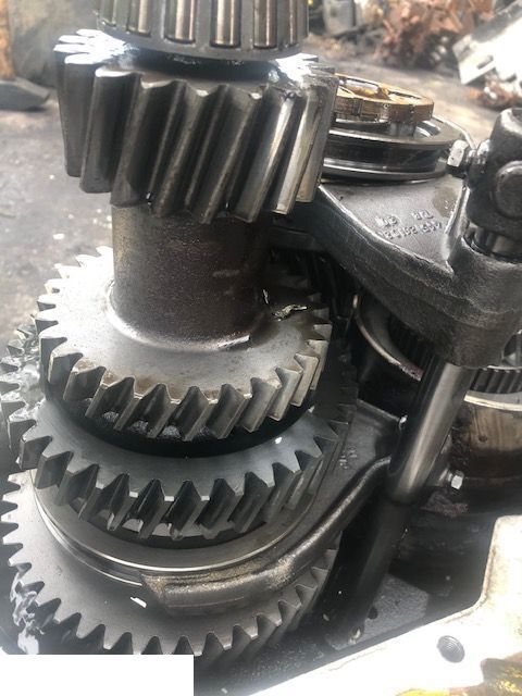 Gearbox for Agricultural machinery Skrzynia Biegów International Ratio 1:2 [CZĘŚCI]: picture 10