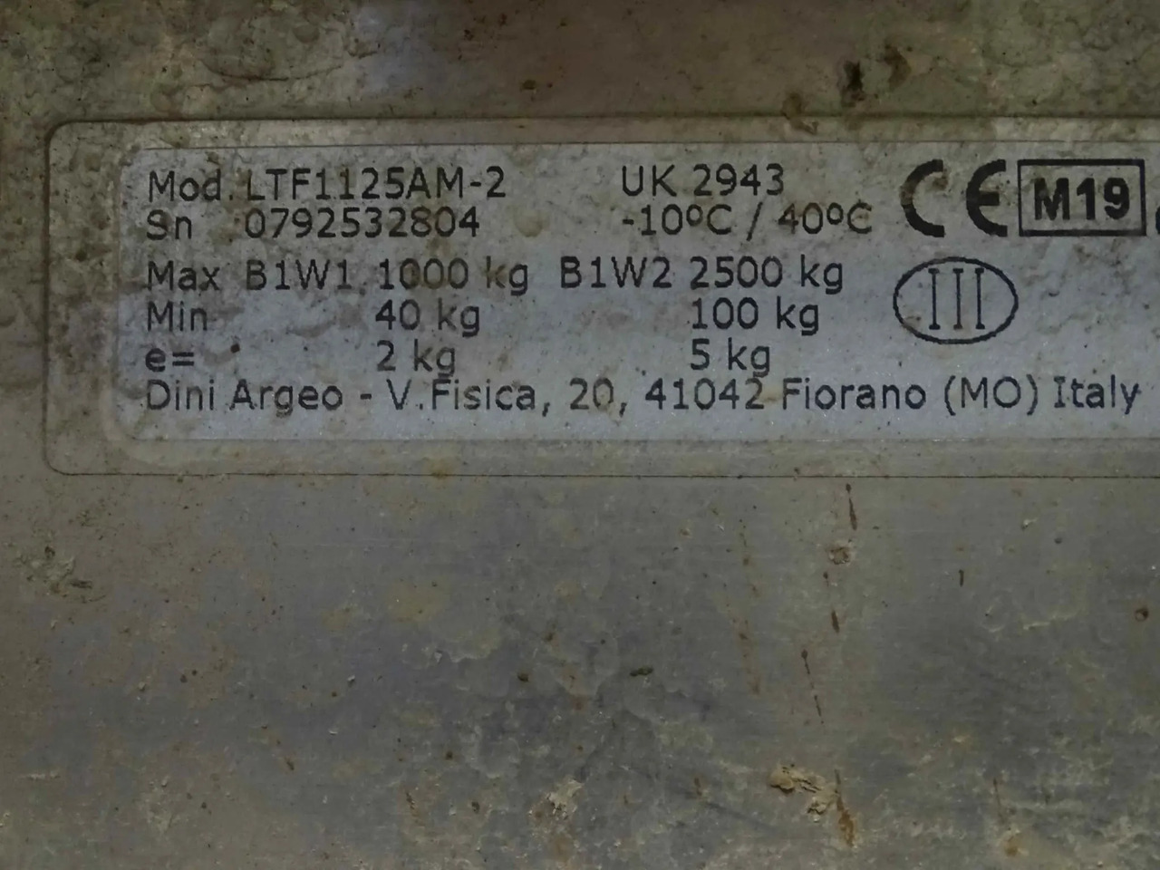 Durwen Fork positioner FEM 2 RZV25S - Attachment for Material handling equipment: picture 2 Durwen Fork positioner FEM 2 RZV25S - Attachment for Material handling equipment: picture 2