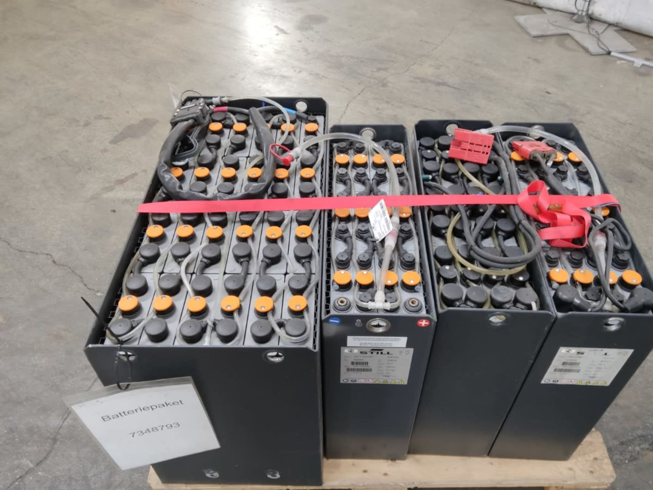 Battery Package - 4 Pcs. - Battery for Material handling equipment: picture 4 Battery Package - 4 Pcs. - Battery for Material handling equipment: picture 4