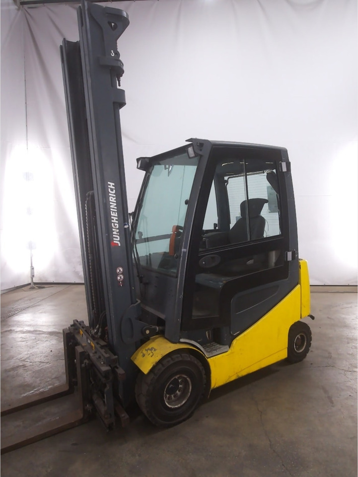 Jungheinrich EFG425k - Electric forklift: picture 1 Jungheinrich EFG425k - Electric forklift: picture 1