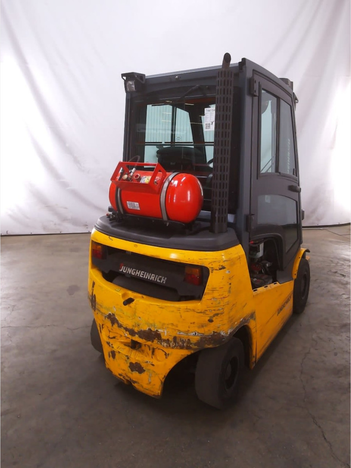 Jungheinrich TFG316 - LPG forklift: picture 3 Jungheinrich TFG316 - LPG forklift: picture 3