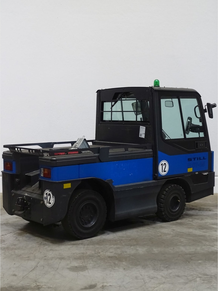 Linde P250 - Tow tractor: picture 3 Linde P250 - Tow tractor: picture 3