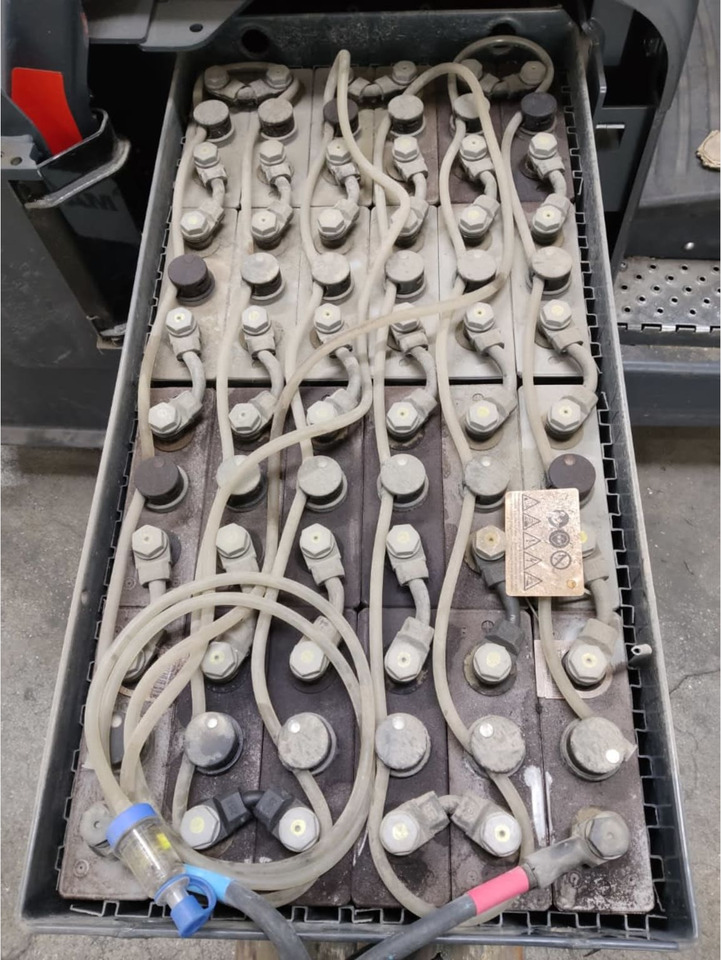 Linde P60 - Tow tractor: picture 4 Linde P60 - Tow tractor: picture 4