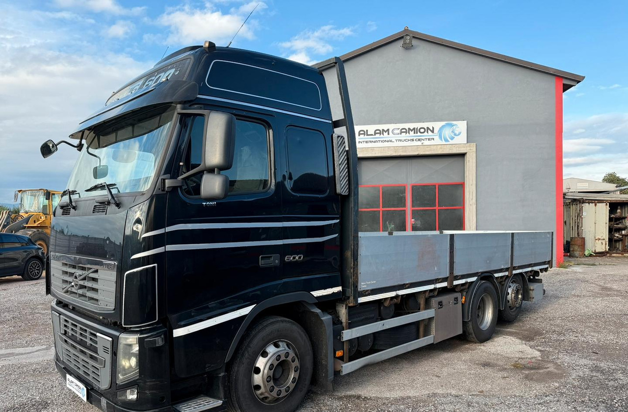 Volvo FH6-600. Euro 5 - Dropside/ Flatbed truck: picture 1 Volvo FH6-600. Euro 5 - Dropside/ Flatbed truck: picture 1