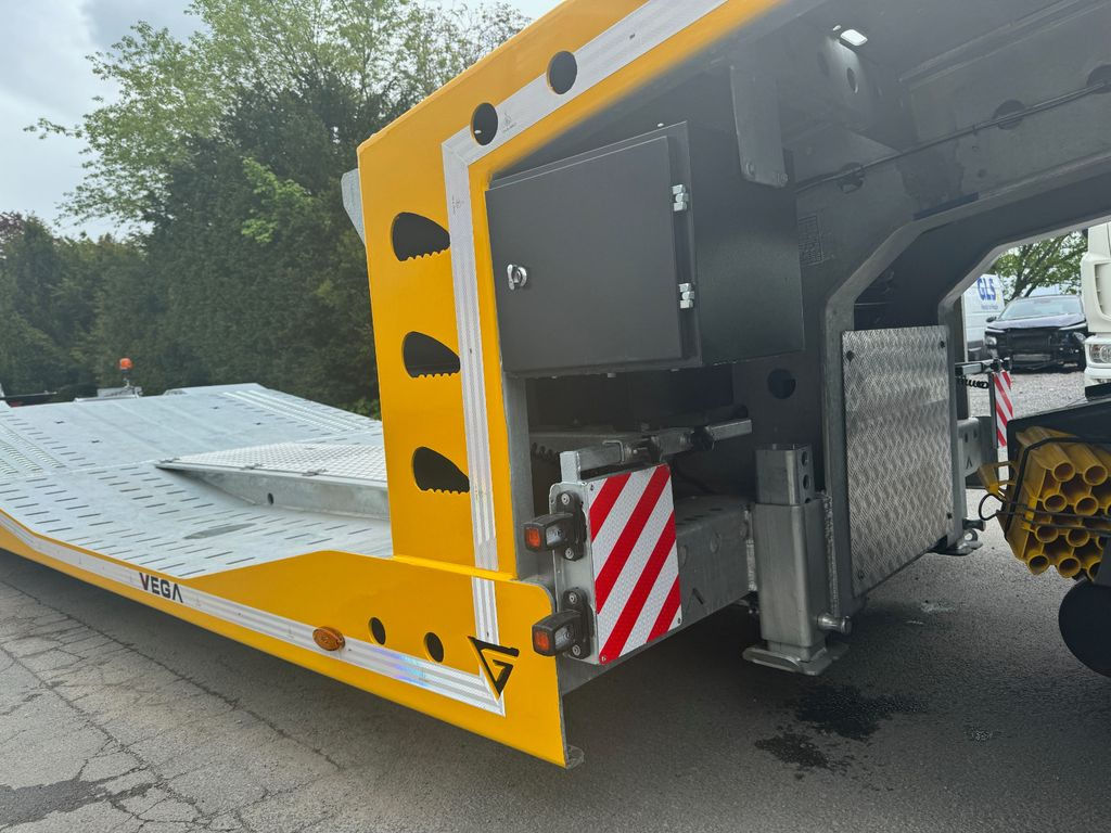 Vega Arla ZINK+LUFT+LED+Winde Vega Arla ZINK+LUFT+LED+Winde - Autotransporter semi-trailer: picture 5 Vega Arla ZINK+LUFT+LED+Winde Vega Arla ZINK+LUFT+LED+Winde - Autotransporter semi-trailer: picture 5