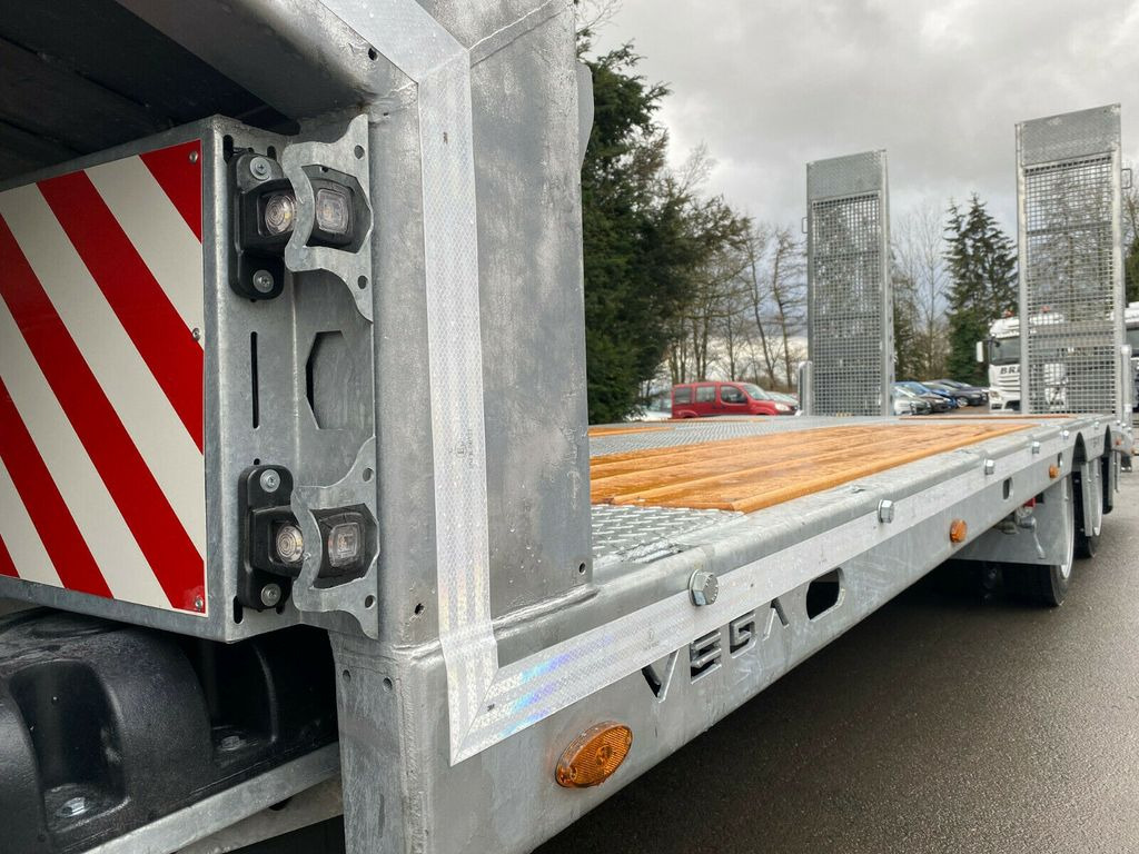 Vega/Vollverzinkt/Luft/Led/Lenkachse Option - Low loader semi-trailer: picture 3 Vega/Vollverzinkt/Luft/Led/Lenkachse Option - Low loader semi-trailer: picture 3
