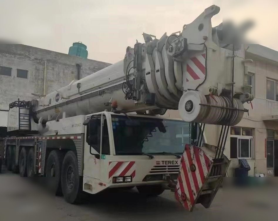 2009 DEMAG AC 350-1 - All terrain crane: picture 2 2009 DEMAG AC 350-1 - All terrain crane: picture 2