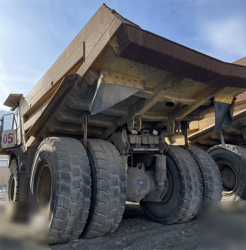 2011 KOMATSU HD465-7 - Rigid dumper/ Rock truck: picture 2 2011 KOMATSU HD465-7 - Rigid dumper/ Rock truck: picture 2