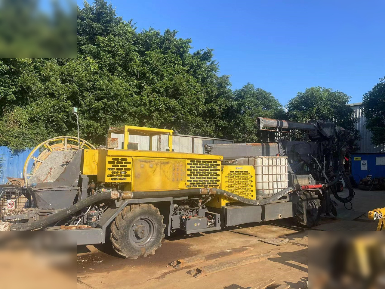 2016 EPIROC MEYCO ME5 MOUNTED ON 2016 ATLAS ARK254K - Concrete pump truck: picture 2 2016 EPIROC MEYCO ME5 MOUNTED ON 2016 ATLAS ARK254K - Concrete pump truck: picture 2