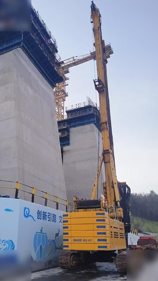 2021 BAUER BG42 - Drilling rig: picture 5 2021 BAUER BG42 - Drilling rig: picture 5