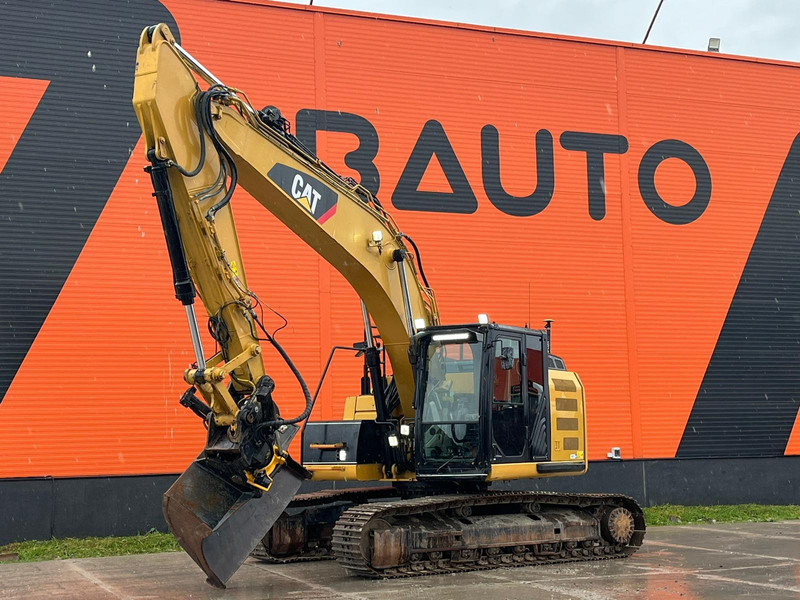 Caterpillar 320 E 3D / ROTOTILT / CENTRAL LUBRICATION / 3D / AC - Crawler excavator: picture 1 Caterpillar 320 E 3D / ROTOTILT / CENTRAL LUBRICATION / 3D / AC - Crawler excavator: picture 1