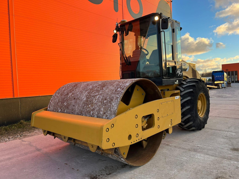 Caterpillar CS 56 3D Trimble DCM300G / AC - Roller: picture 2 Caterpillar CS 56 3D Trimble DCM300G / AC - Roller: picture 2