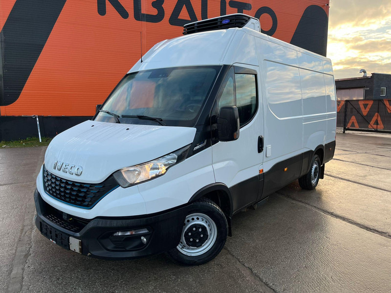 Iveco Daily 35S14N V XARIOS 350 / BOX L=3360 mm - Refrigerated van: picture 2 Iveco Daily 35S14N V XARIOS 350 / BOX L=3360 mm - Refrigerated van: picture 2