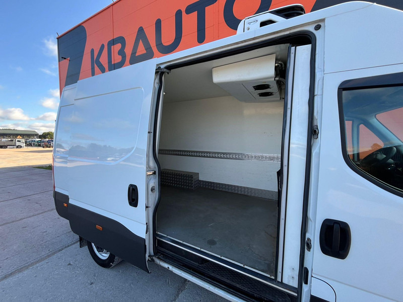 Refrigerated van Iveco Daily 35S14N XARIOS 350 / BOX L=3387 mm: picture 10