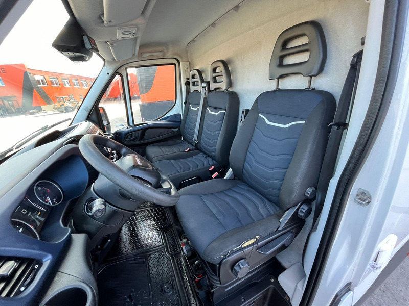 Refrigerated van Iveco Daily 35S14N XARIOS 350 / BOX L=3387 mm: picture 18
