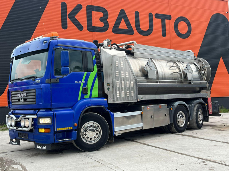 MAN TGA 26.430 6x2*4 TANK 13700 l / VACUUM MORO PM200R - 2283 hours / PRESSURE Pratissoli KF38 - 40 l/min - 150 bar - Vacuum truck: picture 1 MAN TGA 26.430 6x2*4 TANK 13700 l / VACUUM MORO PM200R - 2283 hours / PRESSURE Pratissoli KF38 - 40 l/min - 150 bar - Vacuum truck: picture 1