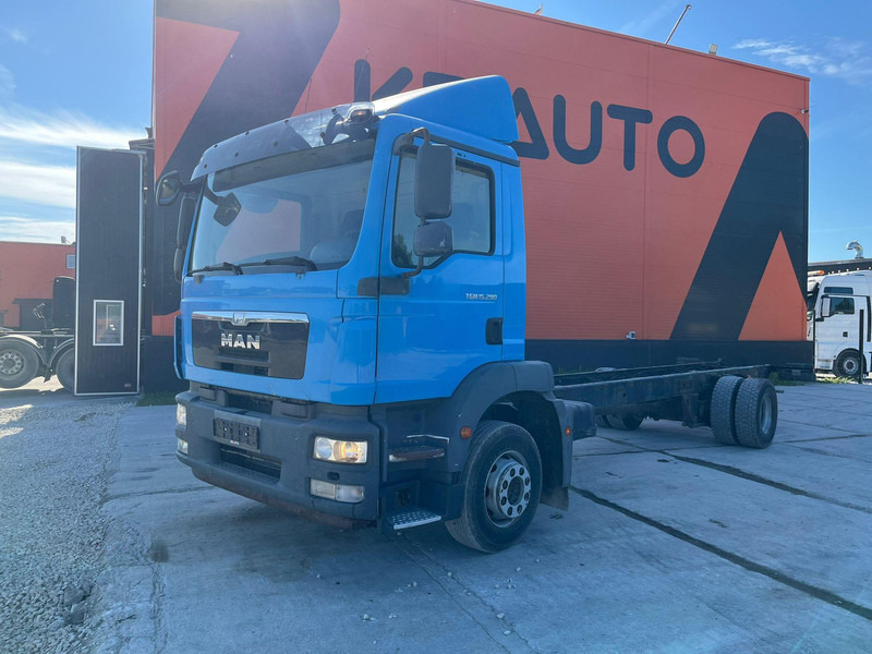MAN TGM 15.290 4x2 CHASSIS L=7750 mm - Cab chassis truck: picture 2 MAN TGM 15.290 4x2 CHASSIS L=7750 mm - Cab chassis truck: picture 2
