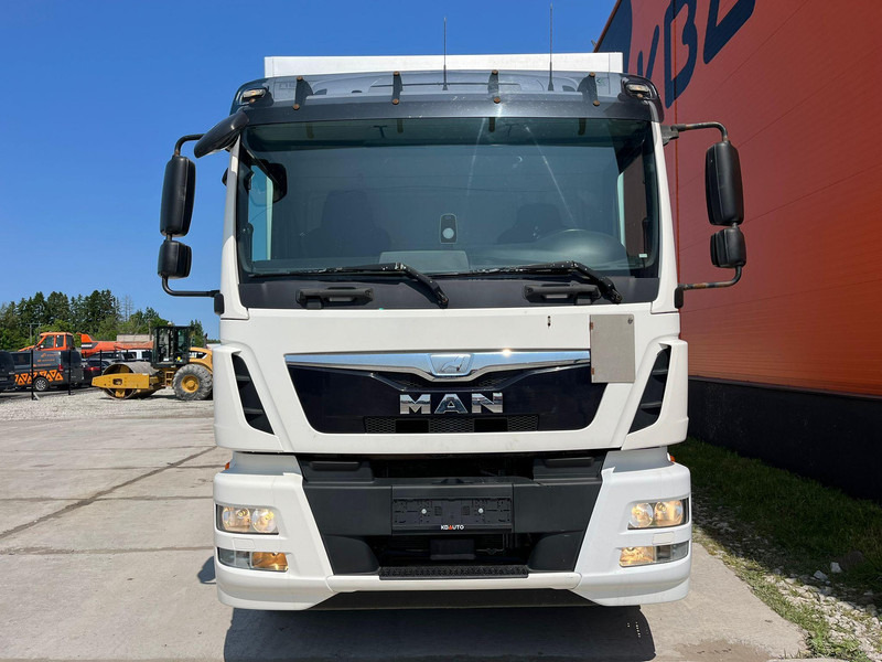 MAN TGM 18.290 4x2 BOX L=7543 mm - Box truck: picture 3 MAN TGM 18.290 4x2 BOX L=7543 mm - Box truck: picture 3
