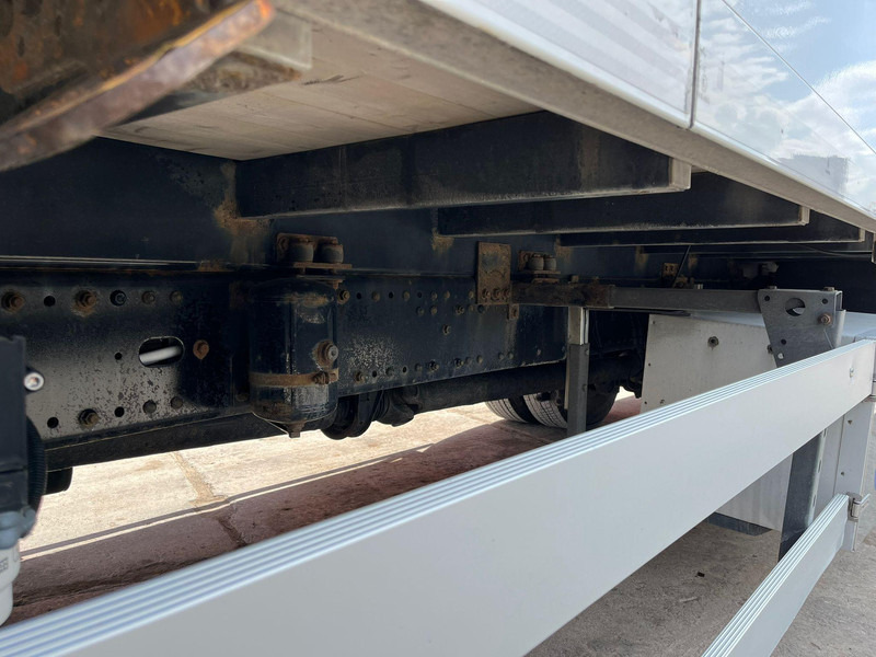 Box truck MAN TGS 18.400 4x2 ADR AT / BOX L=8189 mm: picture 14